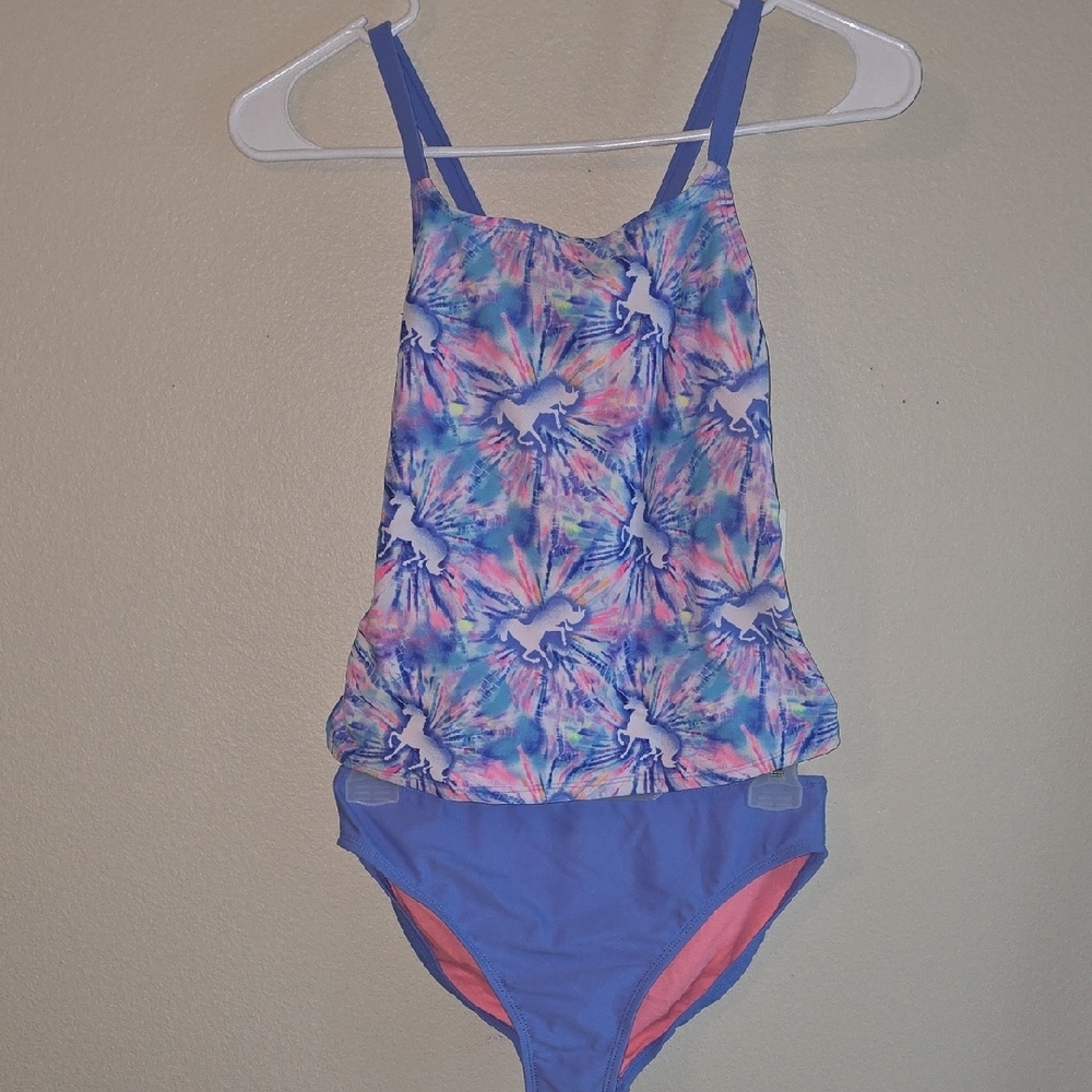Catalina 2 Piece Girls Swimwear 14/16 Unicorn Pattern🫶